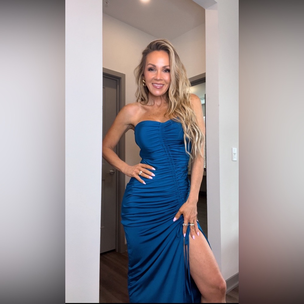 Lulus Eliska Teal Blue Slinky Drawstring Ruched  Midi Dress - Size S - like new